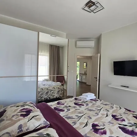 Sunlife With Pool&sauna By Guide Villa