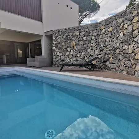 Sunlife With Pool&sauna By Guide Villa *