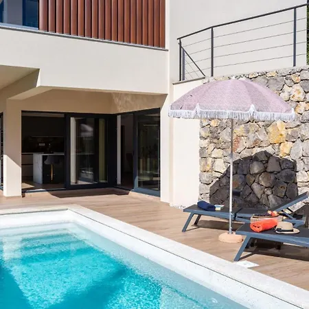 Villa Sunlife With Pool&sauna By Guide *