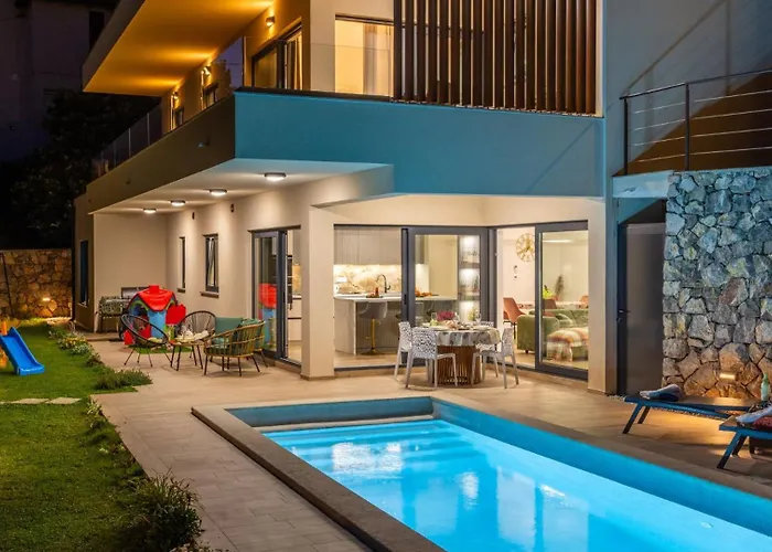 Villa Sunlife With Pool&sauna By Guide Matulji