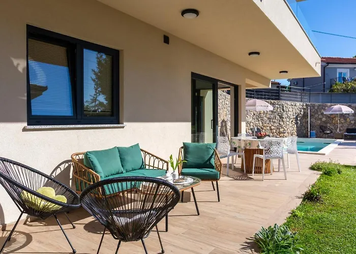 Villa Sunlife With Pool&sauna By Guide Matulji