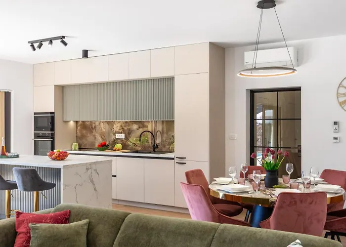 Sunlife With Pool&sauna By Guide